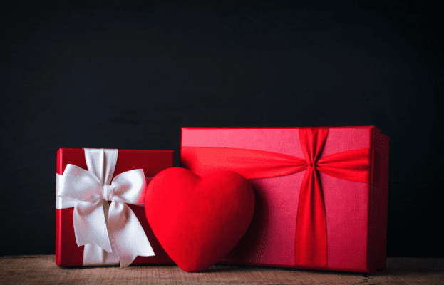 Read more about the article The Best Valentine’s Gift Ideas for 2025: Surprise Your Loved One